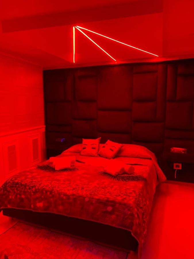 نابولي Samm B&B Porta San Gennaro المظهر الخارجي الصورة